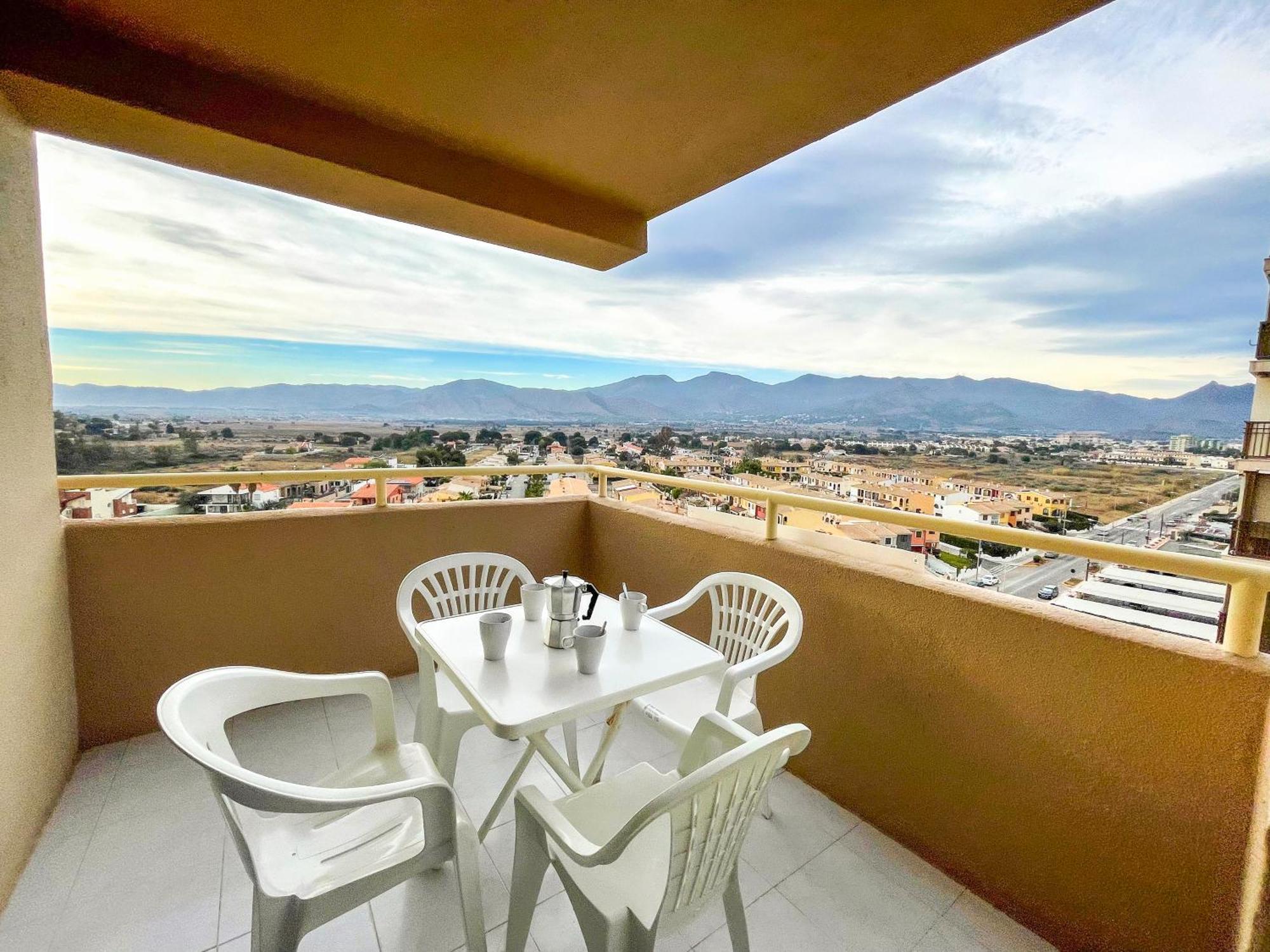 Apartamentos Benicassim 3000 エクステリア 写真
