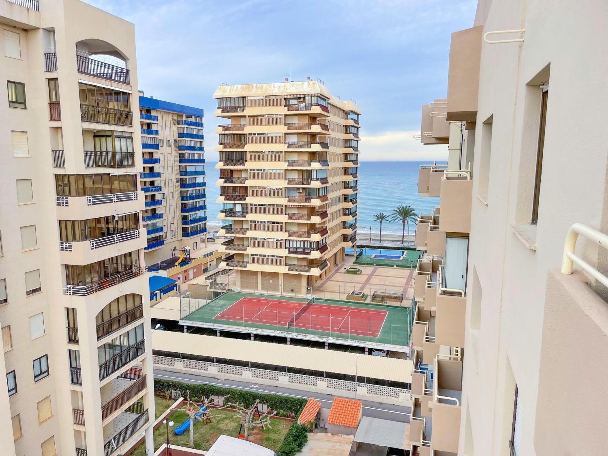 Apartamentos Benicassim 3000 エクステリア 写真