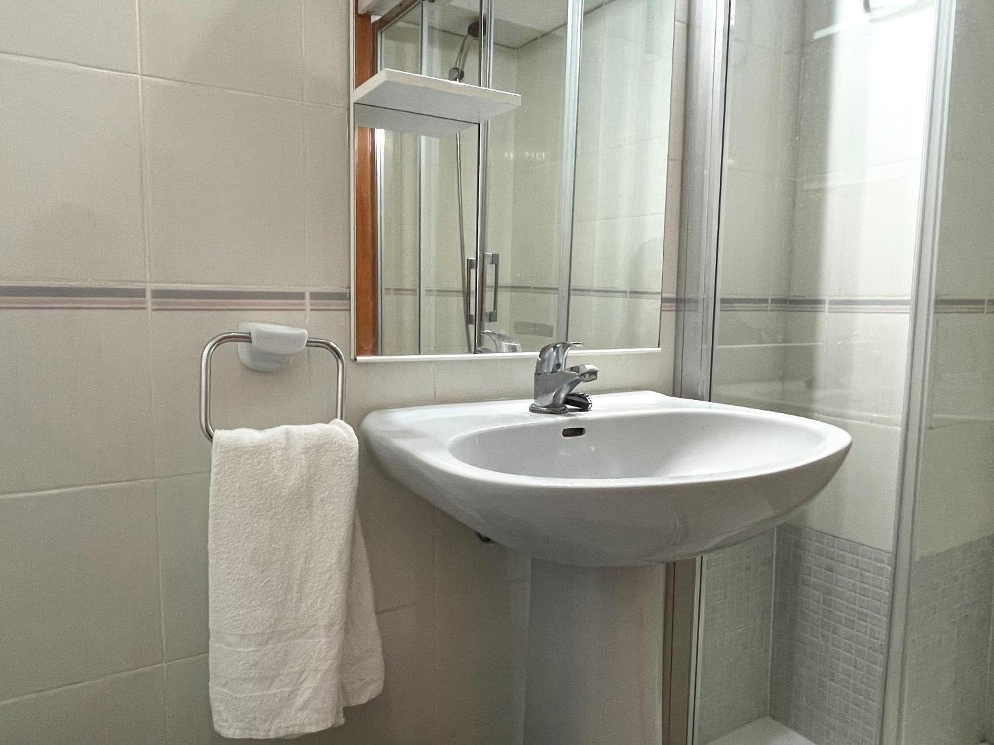 Apartamentos Benicassim 3000 エクステリア 写真